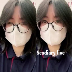 Em GenZ Ngọc Lam kính cận cực kỳ dâm Sexdiary